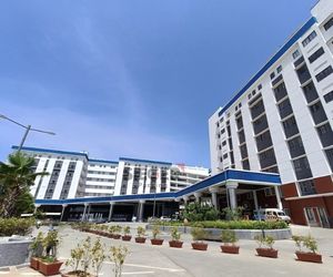 Large-scale puzzle parking system in Vellore with 248 car spaces for healthcare use