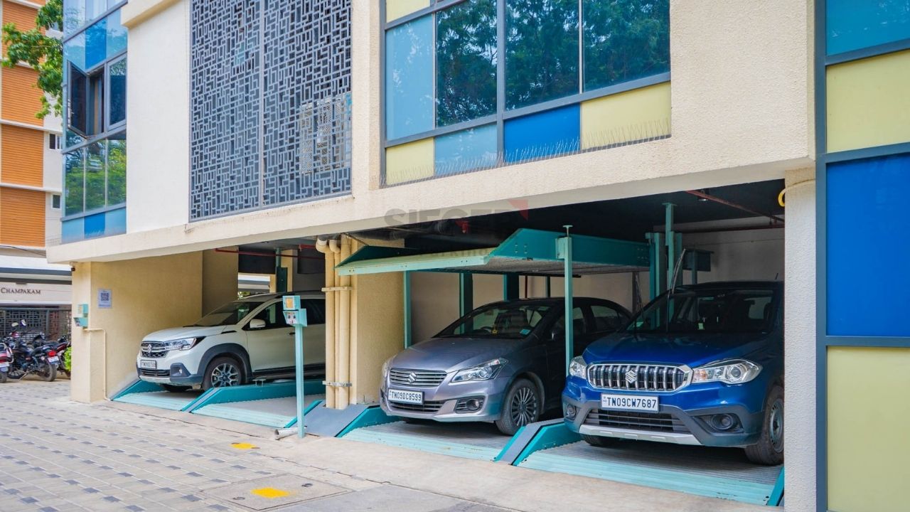 Pit-Stack Parking in Chennai with 34 Cars