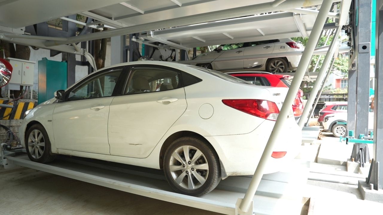 Rotary Parking in Tiruppur with 30 Cars