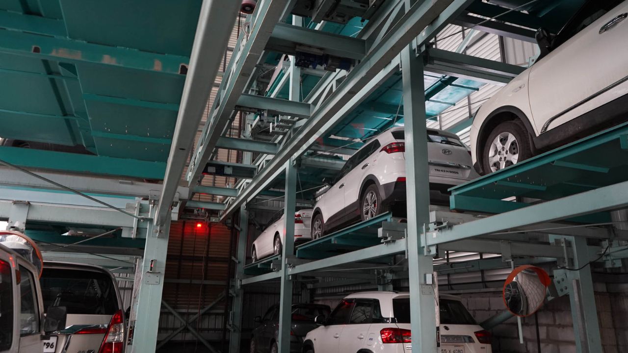Tower Parking in Mumbai with 32 Cars